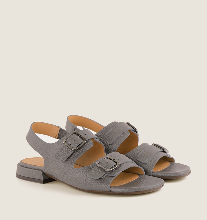 TYLA GREY CHiE MIHARA sandals