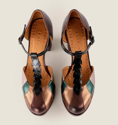 DAFABA BROWN CHiE MIHARA shoes