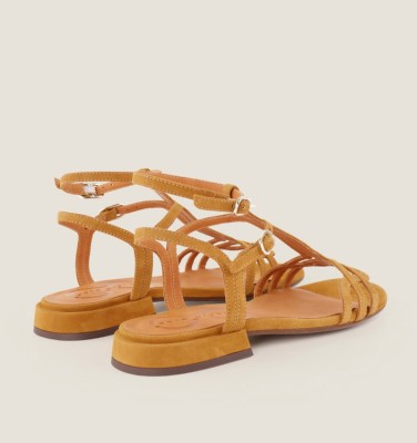 TYAL COGNAC CHiE MIHARA sandals